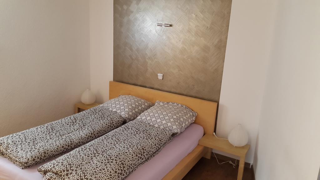 Ferienwohnung Lotti Burrweiler Zimmer foto